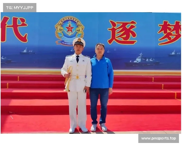 致敬新时代的守护者 感谢每一位默默奉献的现役军人 致敬新时代的守护者 感谢每一位默默奉献的现役军人